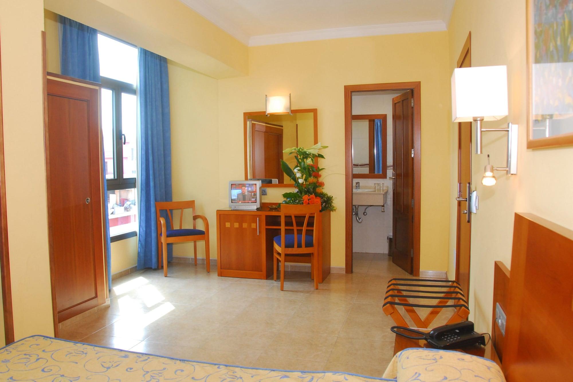 Hotel Pujol Лас-Пальмас-де-Гран-Канария Экстерьер фото