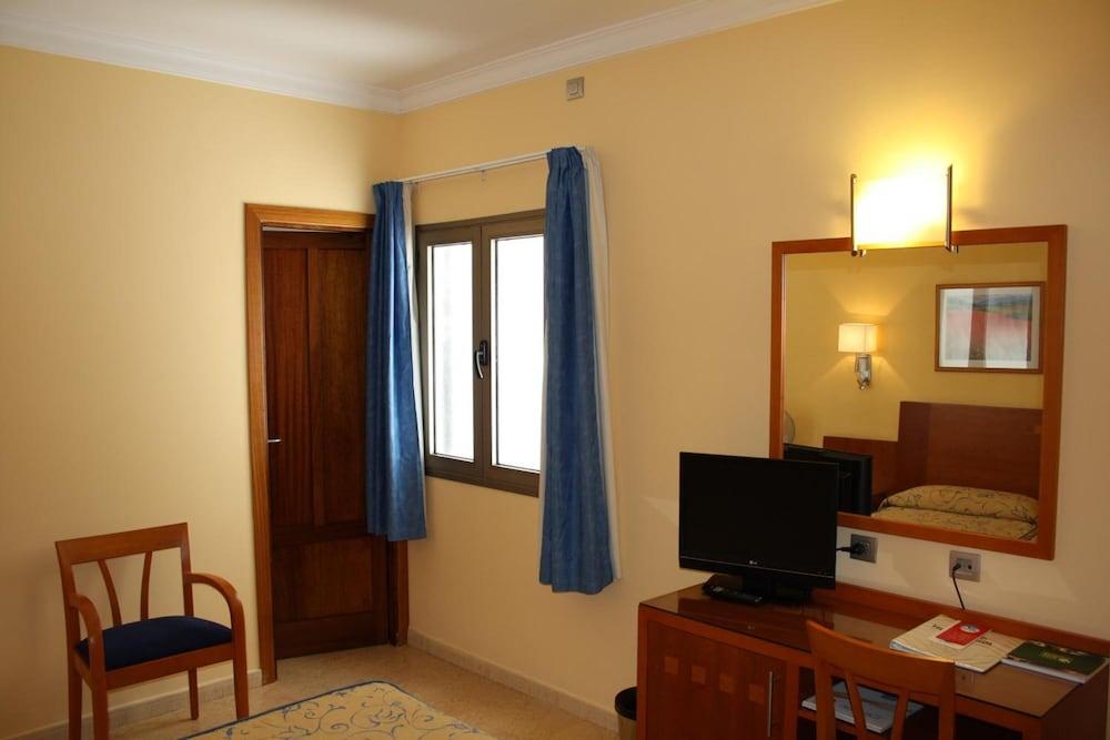Hotel Pujol Лас-Пальмас-де-Гран-Канария Экстерьер фото